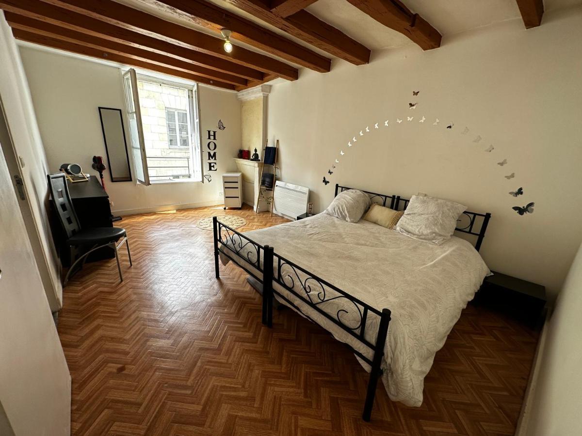 Chez Samantha Au Coeur D'Azay Villa Kültér fotó